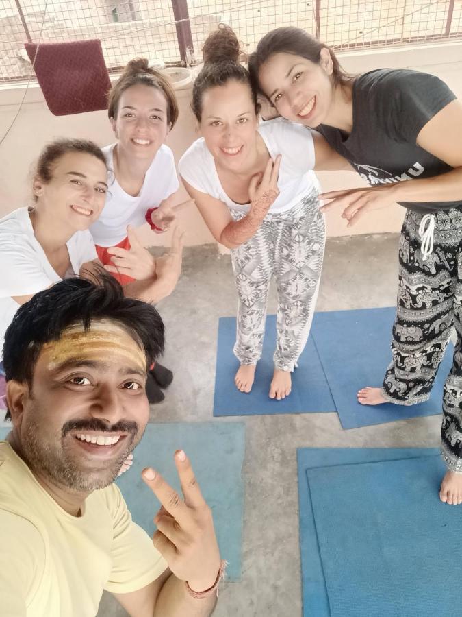 Somit Paying Guest House Benares Buitenkant foto