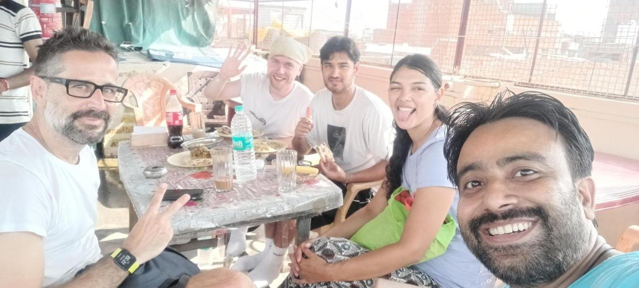 Somit Paying Guest House Benares Buitenkant foto