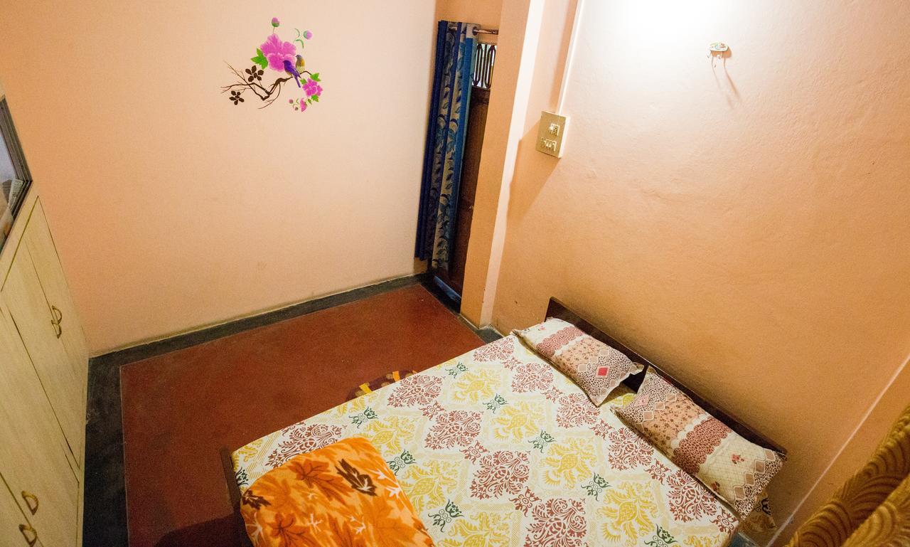 Somit Paying Guest House Benares Buitenkant foto